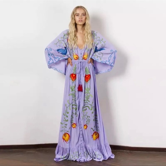 Star ⭐️ Maxi Dress Kimono Bohemian Embroidered Lilac Hearts Magic Gown… - Picture 1 of 4